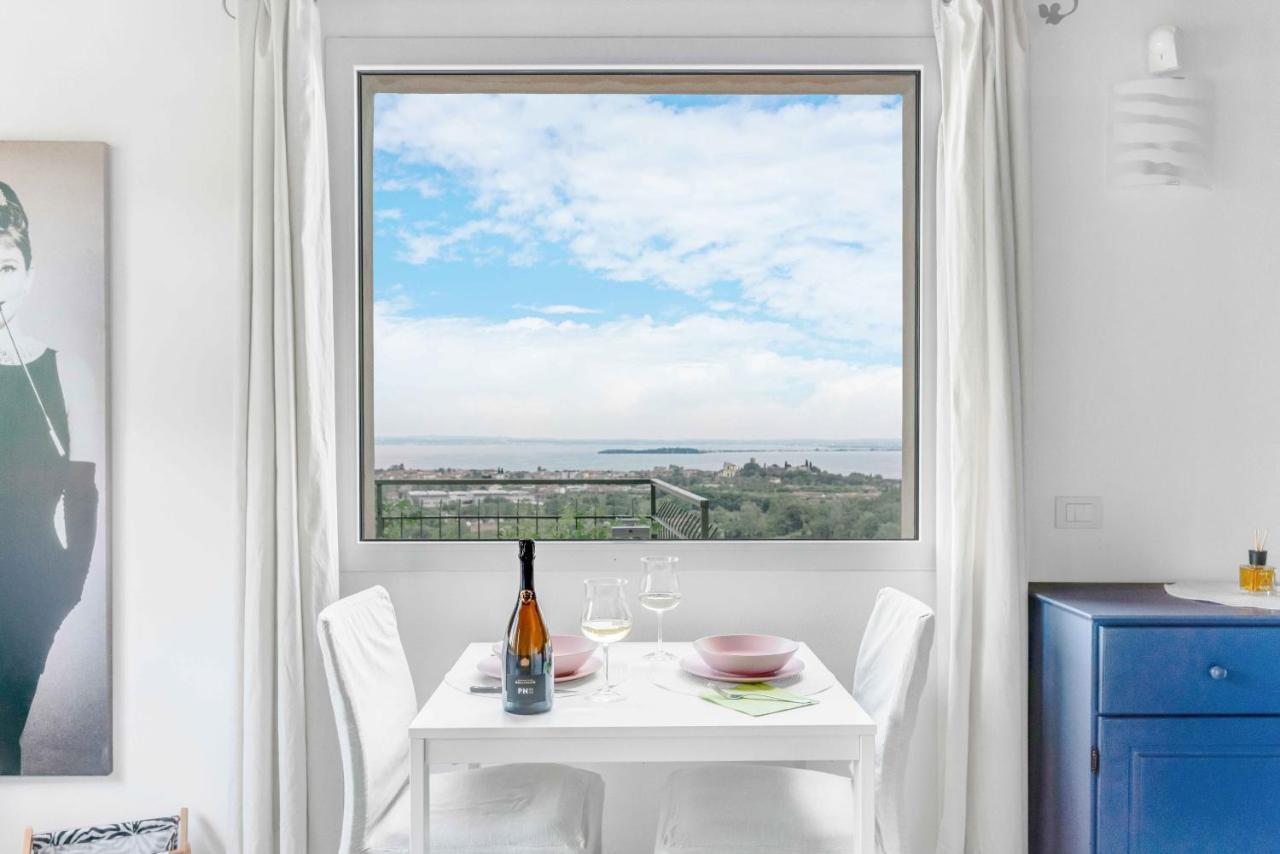 Piscina Panoramica - La Casa Volante Villa โซยาโน เดล ลาโก ภายนอก รูปภาพ