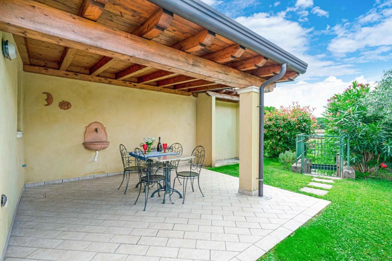 Piscina Panoramica - La Casa Volante Villa โซยาโน เดล ลาโก ภายนอก รูปภาพ