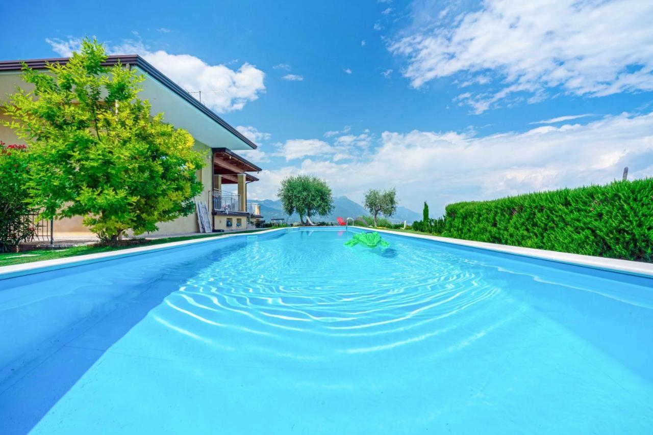 Piscina Panoramica - La Casa Volante Villa โซยาโน เดล ลาโก ภายนอก รูปภาพ